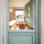Апартаменты Summerfield Garden *