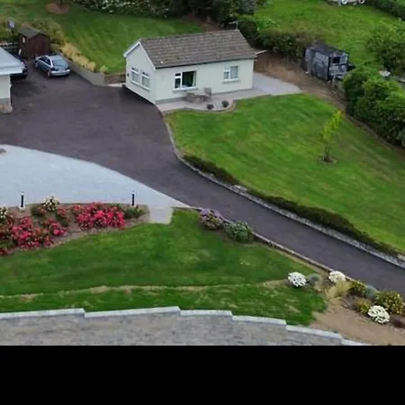 Summerfield Garden アパート *